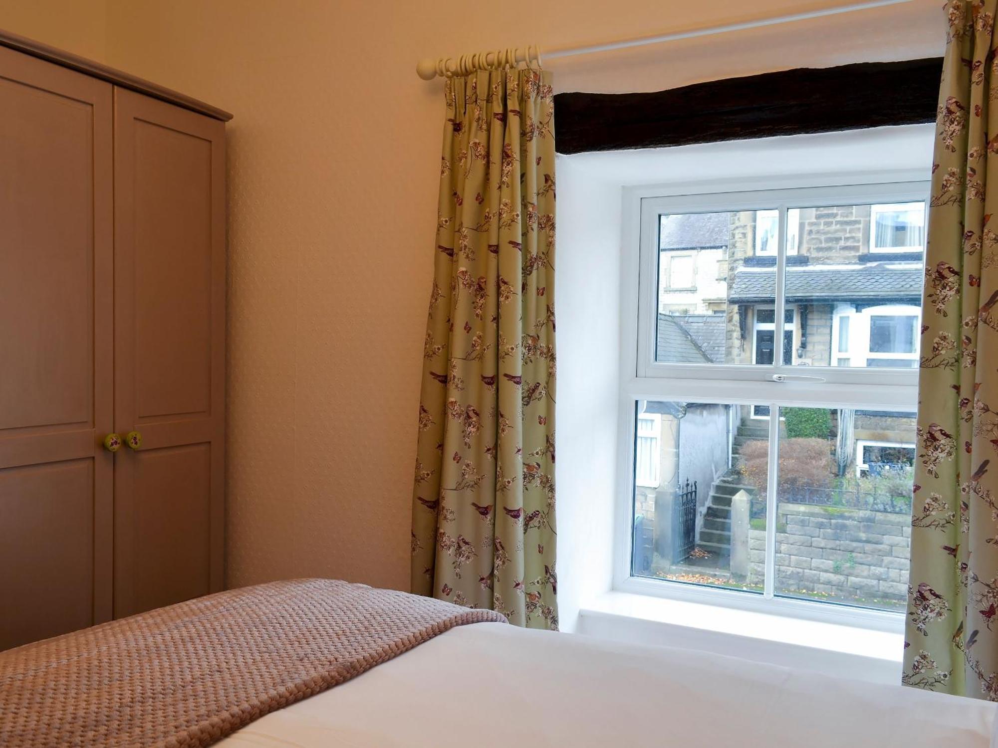 Parsley Cottage Tideswell Bagian luar foto